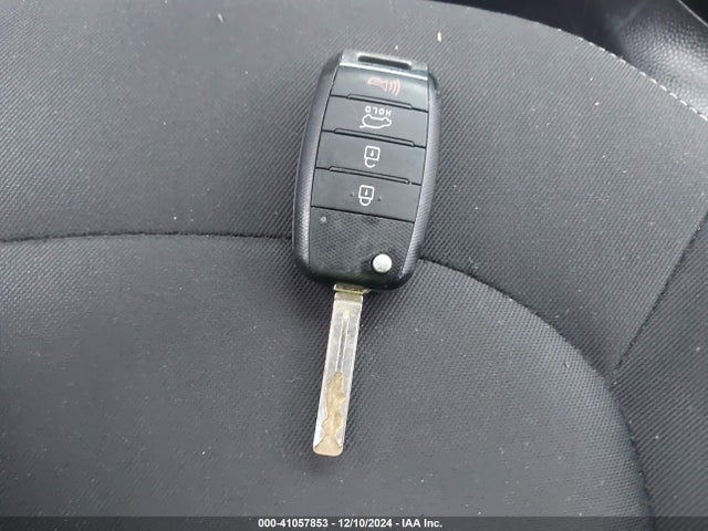 KNDJN2A23F7774177 KIA Soul