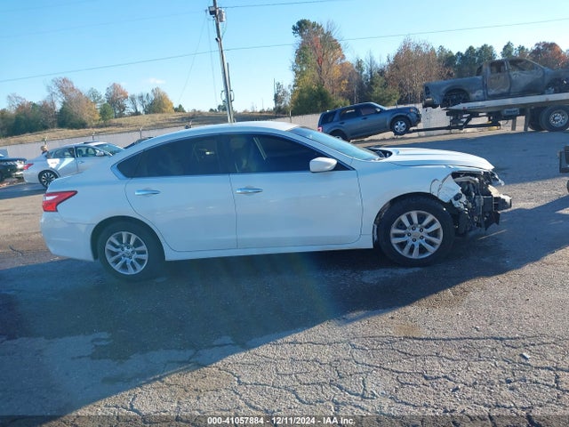 1N4AL3AP7HC162393 Nissan Altima 2.5 S