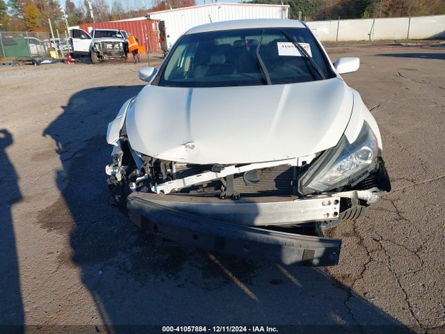 1N4AL3AP7HC162393 Nissan Altima 2.5 S