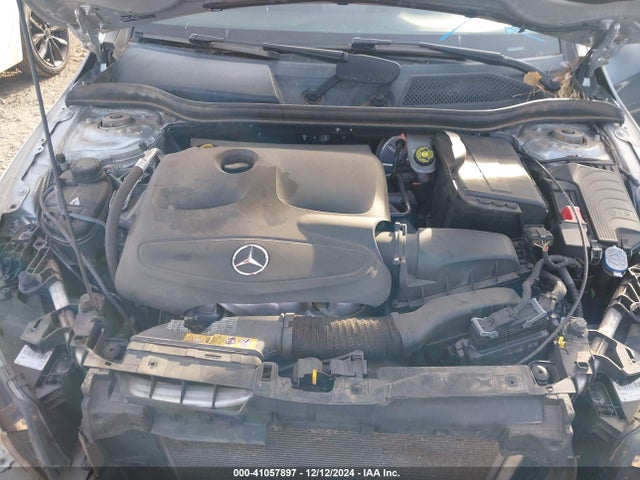 WDDSJ4GB1EN119681 Mercedes-Benz CLA 250 4MATIC