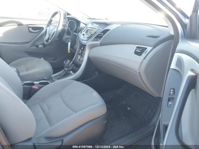 5NPDH4AE7GH730223 Hyundai ELANTRA SE
