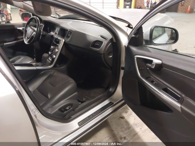 YV126MFKXG2391786 Volvo S60 T5 Drive-e Premier