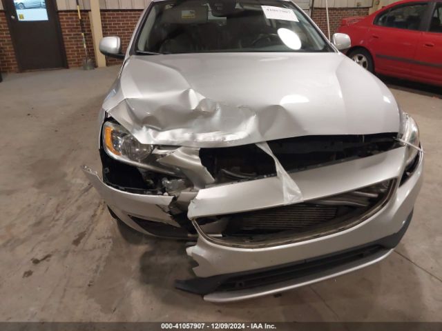 YV126MFKXG2391786 Volvo S60 T5 Drive-e Premier