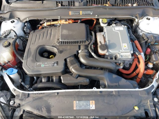 3FA6P0SU5GR106840 Ford Fusion Energi Titanium