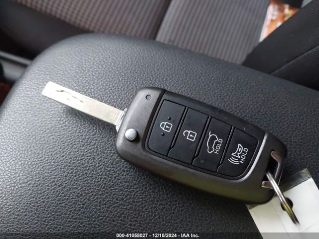 KM8K1CAA2MU693467 Hyundai Kona Se