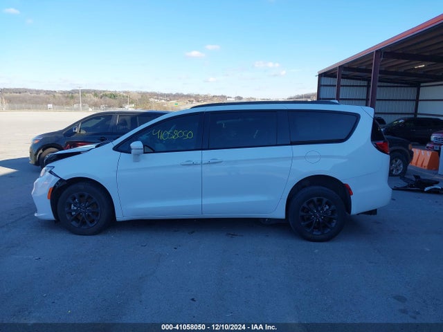 2C4RC1FG1NR110237 Chrysler Pacifica