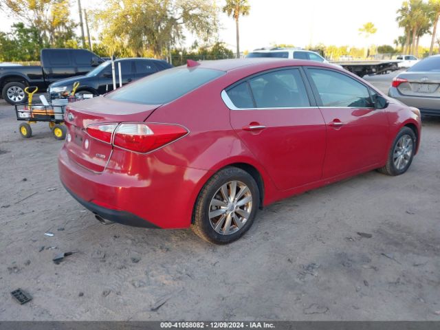 KNAFX4A80E5216861 KIA FORTE EX