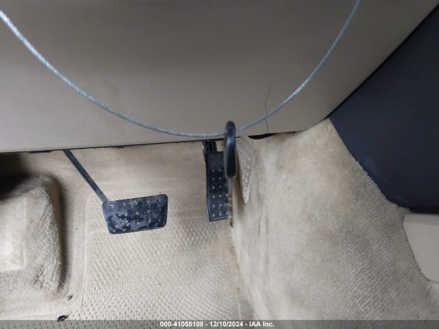 2005 CADILLAC SRX 1GYEE637950153884 Photo 10