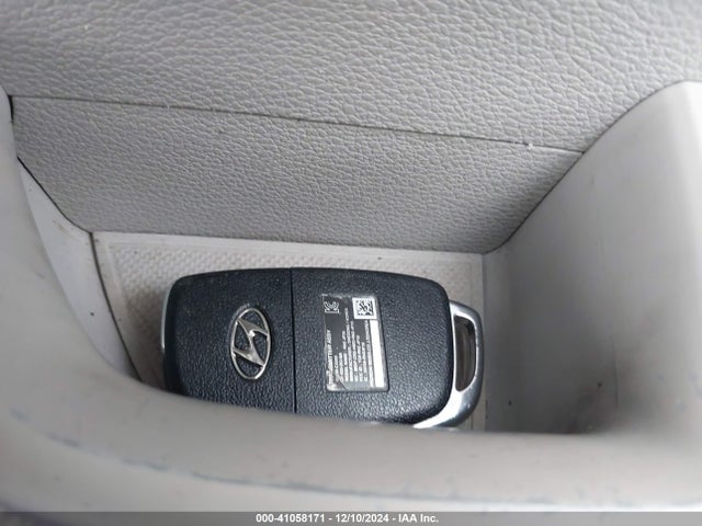 5NPE24AF3FH207729 Hyundai SONATA SE