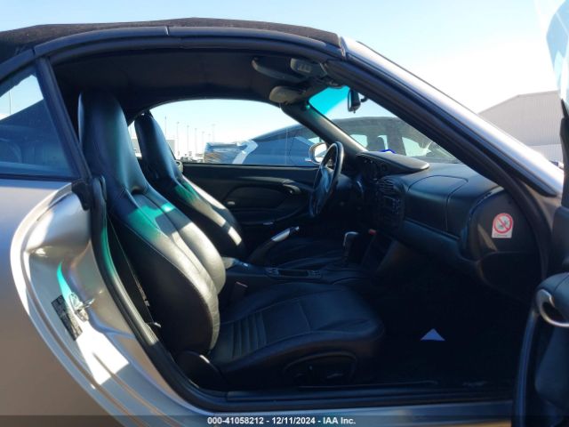 2000 PORSCHE 911 WP0CA2994YS652675 Photo 4