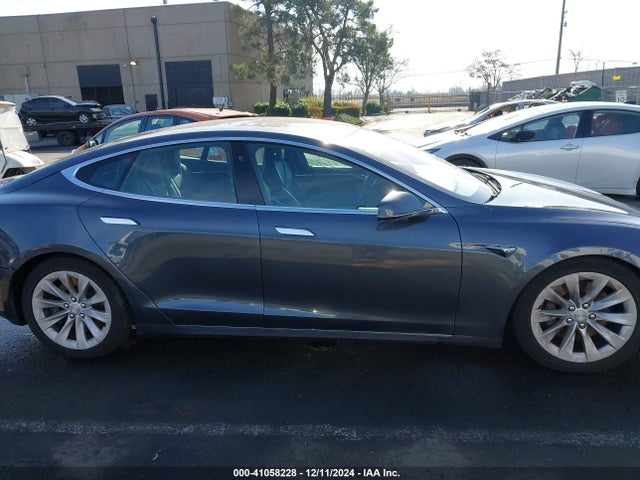 5YJSA1E17HF221525 Tesla Model S 60/75