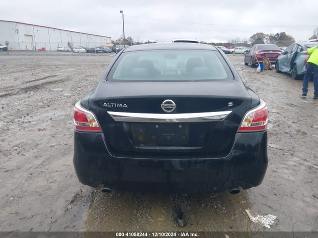 Nissan Altima 2.5 S 2015 1N4AL3APXFC288552 Image 16