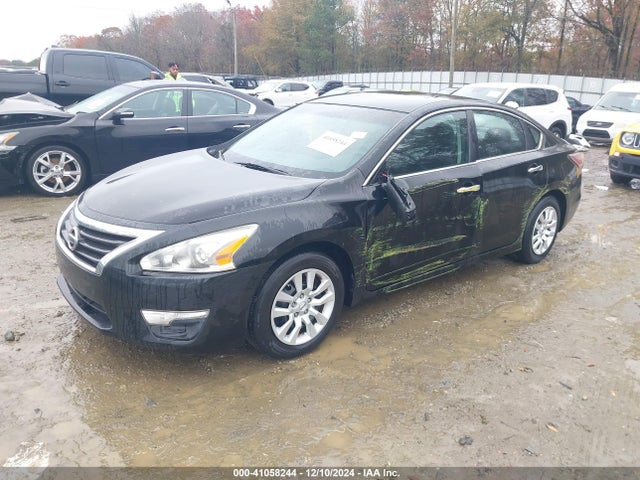 Nissan Altima 2.5 S 2015 1N4AL3APXFC288552 Image 2