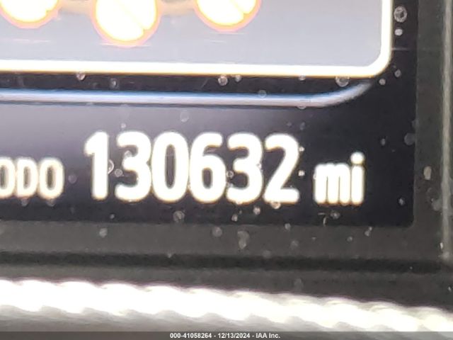 5TDYZ3DCXHS888022 Toyota Sienna Xle/limited