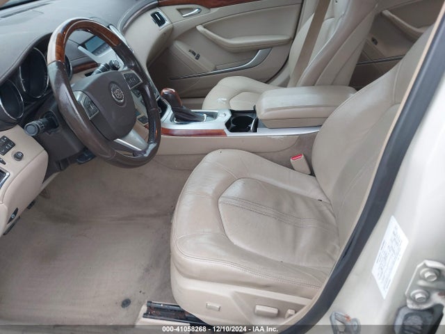 2010 CADILLAC CTS 1G6DC5EG1A0105565 Photo 4