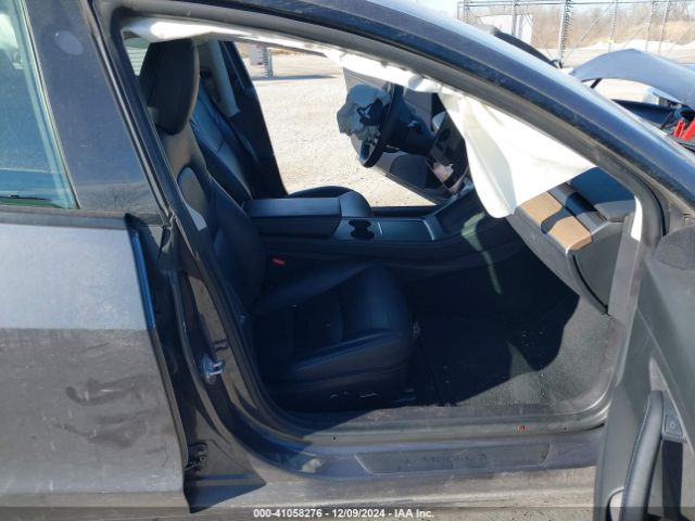 2021 TESLA MODEL 3 5YJ3E1EB9MF869380 Photo 4