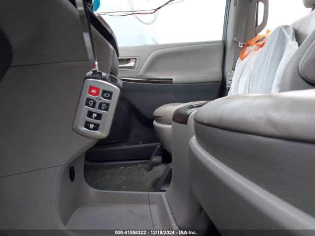 5TDYK3DC3FS668934 Toyota Sienna Xle/limited
