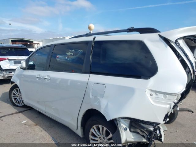 5TDYK3DC3FS668934 Toyota Sienna Xle/limited
