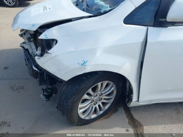 5TDYK3DC3FS668934 Toyota Sienna Xle/limited