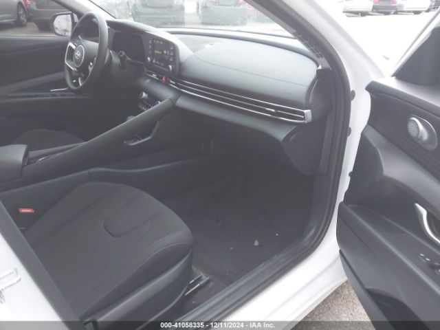 KMHLM4AJ3PU070882 Hyundai Elantra Hybrid Blue