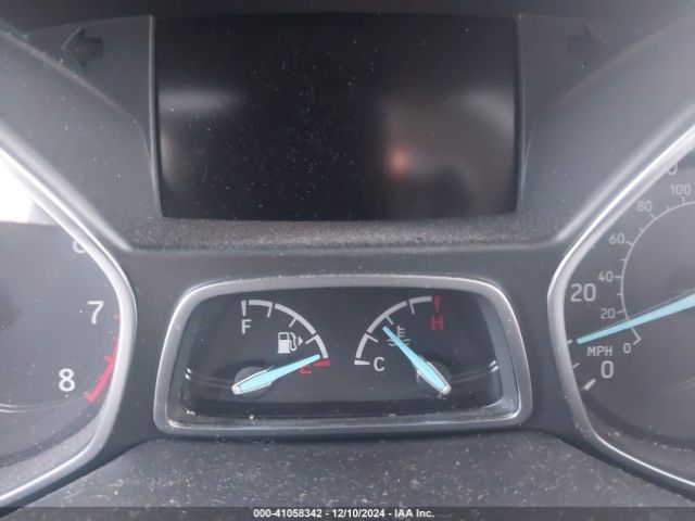 1FMCU9J91JUD57292 Ford Escape Titanium