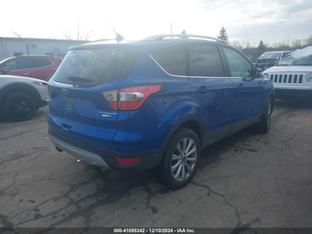 1FMCU9J91JUD57292 Ford Escape Titanium