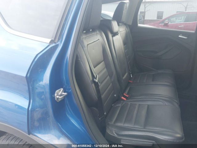 1FMCU9J91JUD57292 Ford Escape Titanium