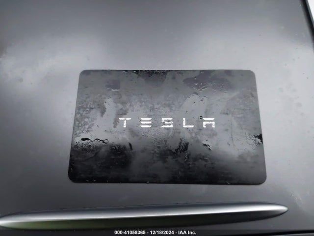 2021 TESLA MODEL Y 5YJYGDEE6MF300014 Photo 10