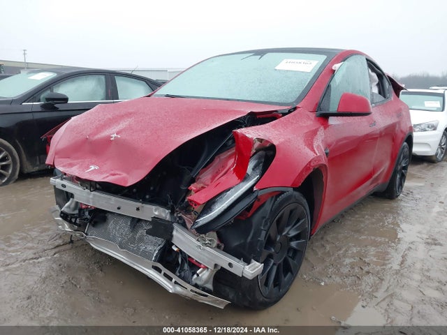 2021 TESLA MODEL Y 5YJYGDEE6MF300014 Photo 1