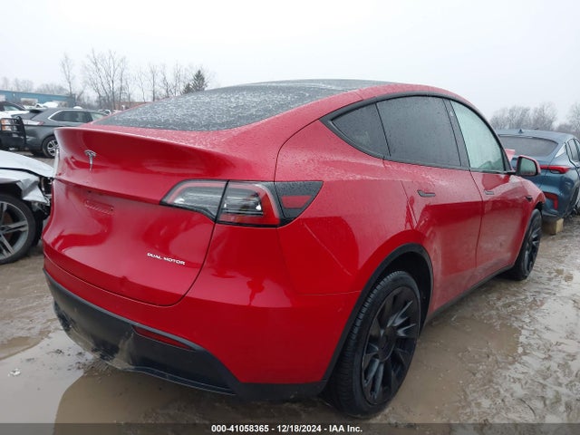 2021 TESLA MODEL Y 5YJYGDEE6MF300014 Photo 3