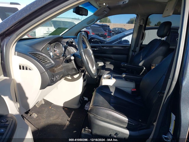 2C4RC1BG1ER438280 Chrysler Town & Country Touring