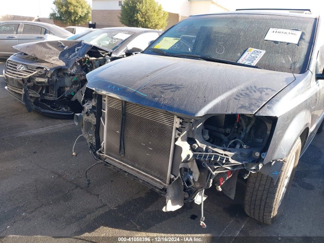 2C4RC1BG1ER438280 Chrysler Town & Country Touring