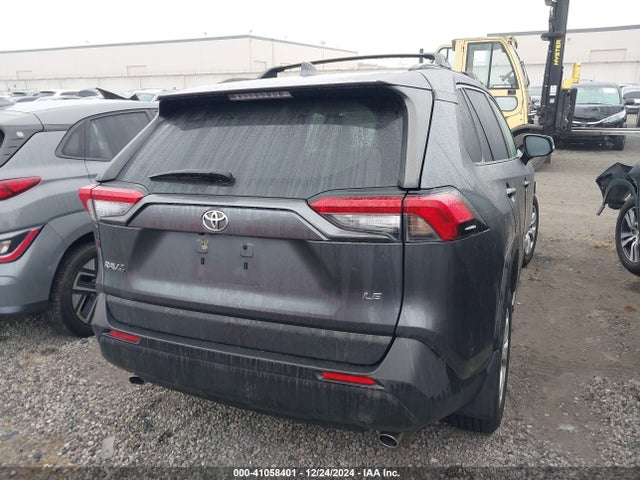 Toyota RAV4 LE 2019 JTMK1RFV1KD514514 Image 17