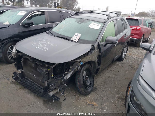 Toyota RAV4 LE 2019 JTMK1RFV1KD514514 Image 2