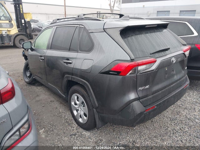 Toyota RAV4 LE 2019 JTMK1RFV1KD514514 Image 3