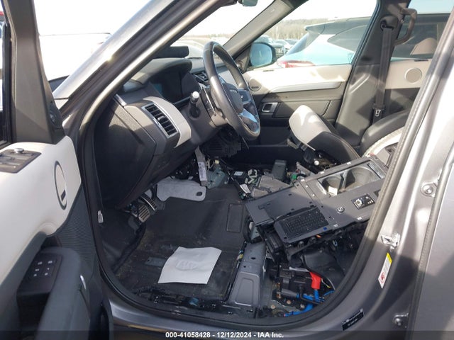 SALRT4EU0N2460975 Land Rover Discovery P360 S R-dynamic