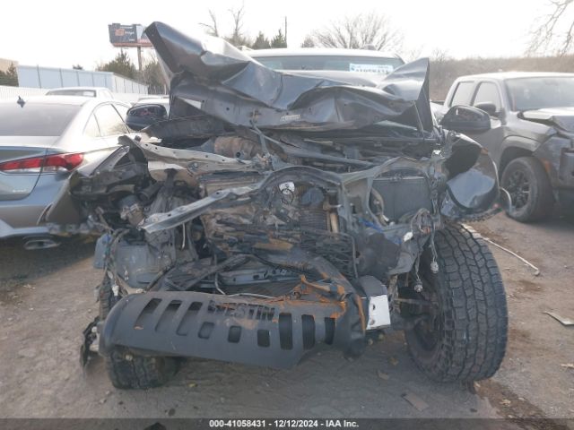 JTEBU5JR2J5518795 Toyota 4RUNNER SR5