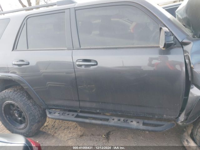 JTEBU5JR2J5518795 Toyota 4RUNNER SR5