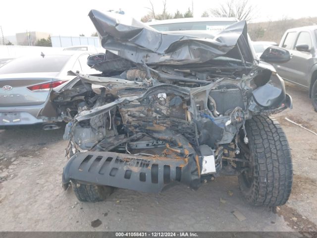 JTEBU5JR2J5518795 Toyota 4RUNNER SR5