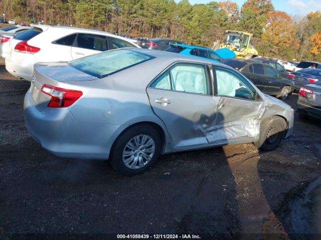 4T4BF1FK3ER430225 Toyota CAMRY LE