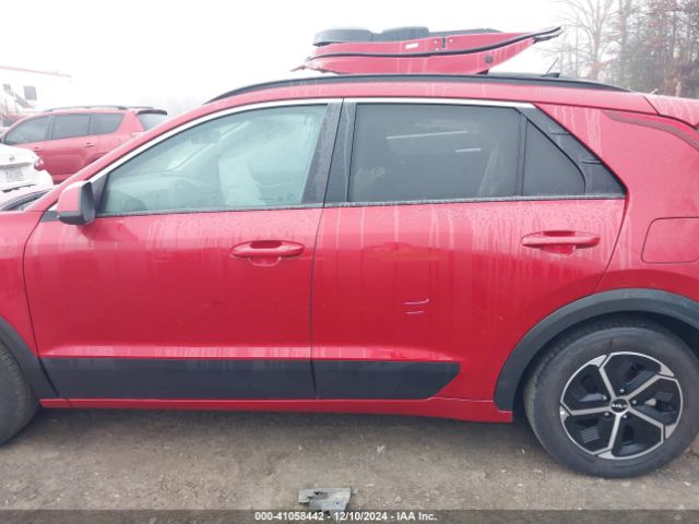 KNDCP3LE1R5133982 KIA NIRO LX