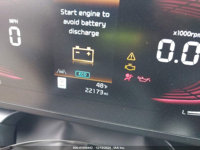 KNDCP3LE1R5133982 KIA NIRO LX