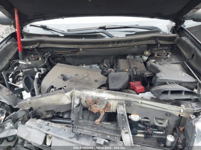 JA4AZ3A35GZ063700 Mitsubishi Outlander Es