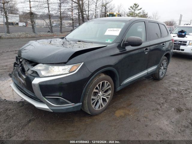 JA4AZ3A35GZ063700 Mitsubishi Outlander Es