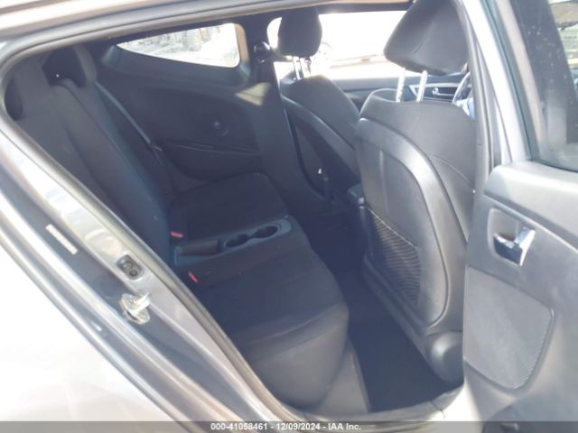 KMHTC6AD7HU315998 Hyundai Veloster Value Edition