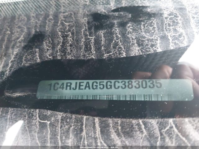 1C4RJEAG5GC383035 Jeep Grand Cherokee Laredo