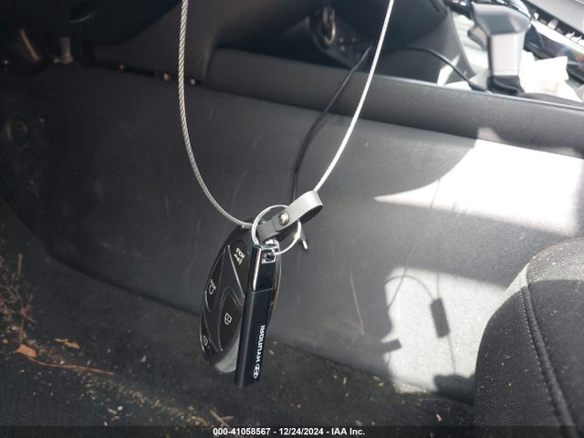 KMHLS4DG4RU699964 Hyundai ELANTRA SEL