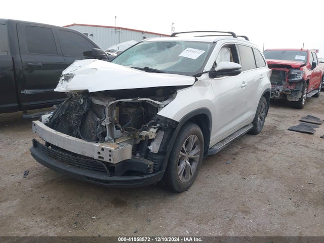 5TDKKRFH1FS055566 Toyota Highlander Xle V6