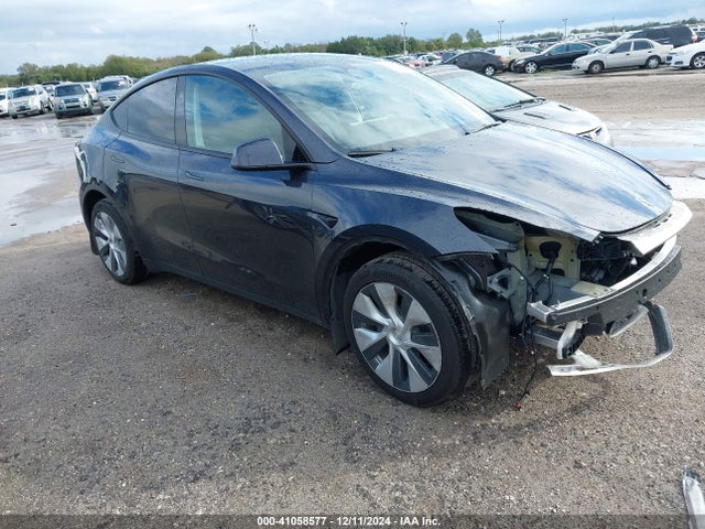 2024 TESLA MODEL Y 7SAYGDED0RF032868 Photo 0
