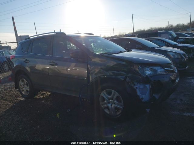 2T3ZFREVXEW127453 Toyota RAV4 LE